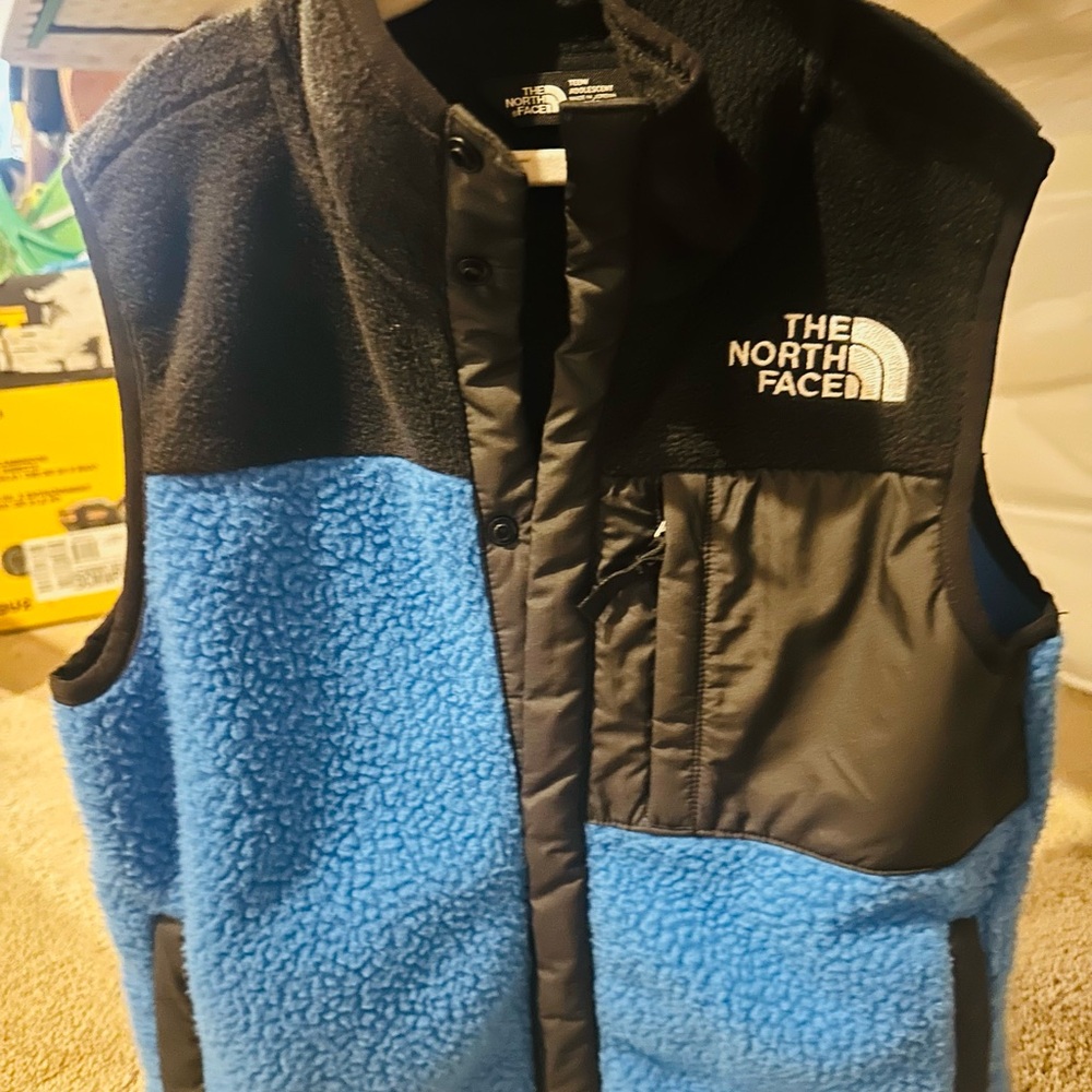 The North Face Black and Gray Fleece Jacket